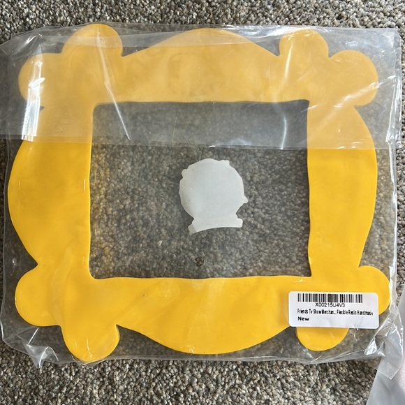 NWT Friends Themed Gifts - one price for ALL items! - Picture 10 of 10